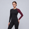 Maglia con manica a contrasto